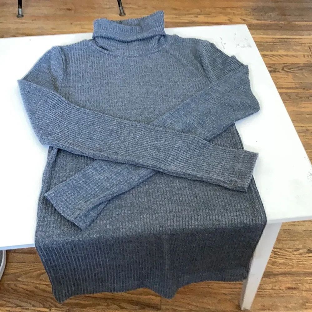 Banana Republic Factory Ribbed Turtleneck